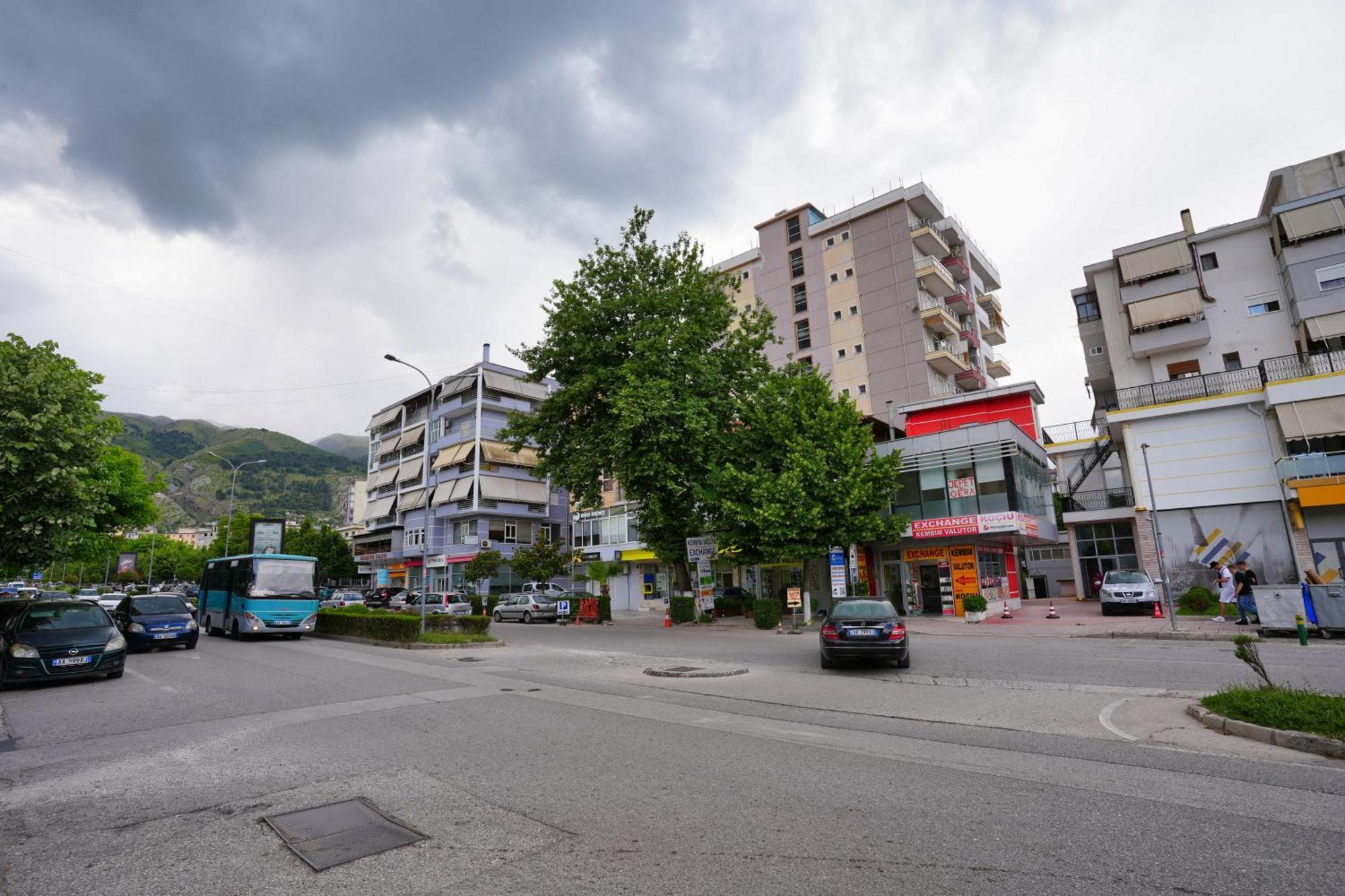 “Apheartment Gjirokastra” Lejlighed Eksteriør billede
